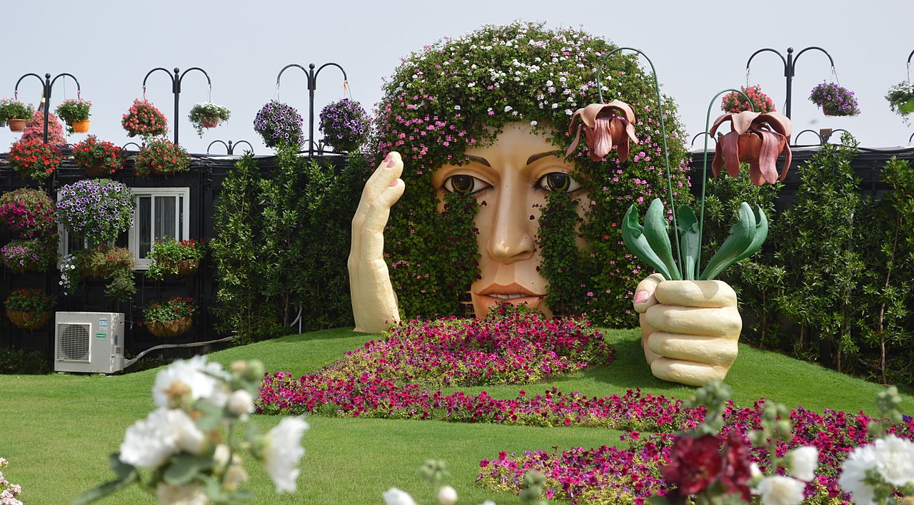 Dubay "Miracle Garden"