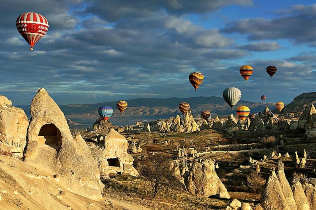 Kapadokya : 2018-ci ildə   hava balonlarından 0,5 million turist istifadə edib.